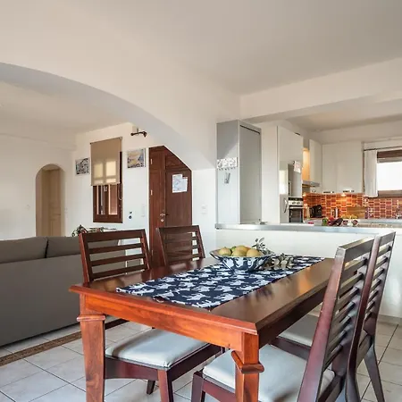 Villa Kumusha Near Fiscardo