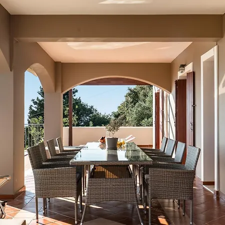 Kumusha Near Fiscardo Villa Mánganos