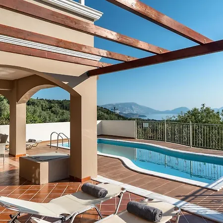 Kumusha Near Fiscardo Mánganos